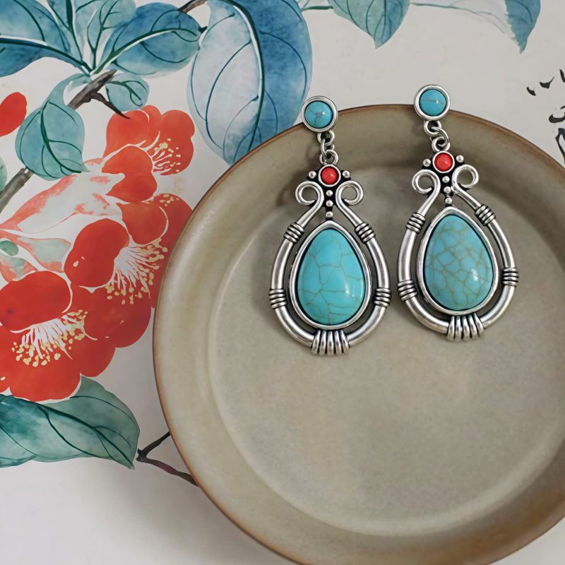 Aretes colgantes de turquesa tibetana en forma de gota de agua Tibet Turquoise Waterdrop Dangle Earrings