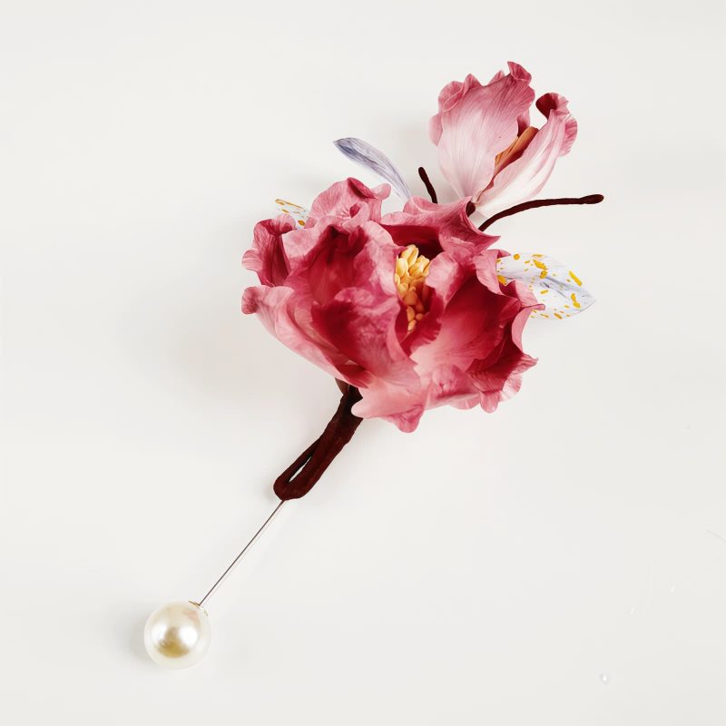 Broche de Flor Roja de Seda de Morera Hecha a Mano en el Tíbet Tibetan Handmade Mulberry Silk Red Flower Brooch