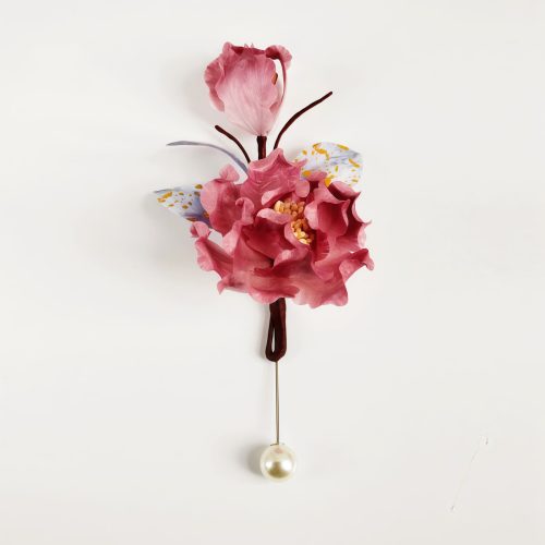 Broche de Flor Roja de Seda de Morera Hecha a Mano en el Tíbet Broche de Flor Roja de Seda de Morera Hecha a Mano en el Tíbet