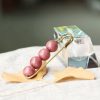 Broche Curativa Vintage de Sándalo Vintage Sandalwood Healing Brooch