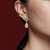 Aretes colgantes de jade blanco y ágata roja con forma de mariposa White Jade Red Agate Butterfly Dangle Earrings