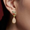 Aretes colgantes de jade blanco y ágata roja con forma de mariposa White Jade Red Agate Butterfly Dangle Earrings