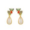 Aretes colgantes de jade blanco y ágata roja con forma de mariposa White Jade Red Agate Butterfly Dangle Earrings