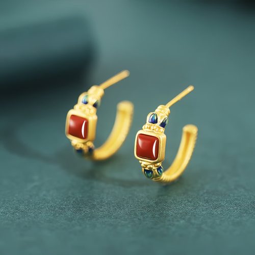 Aretes de Plata 925 con Ágata Roja y Diseño de Loto Aretes de Plata 925 con Ágata Roja y Diseño de Loto