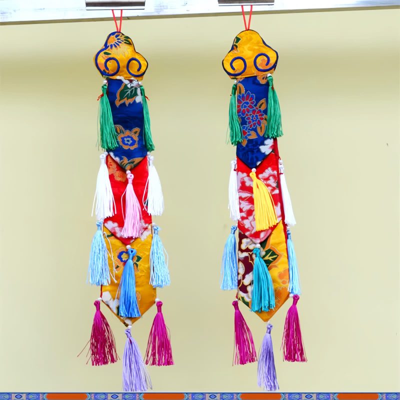 Arte Mural de Loto Colorido con Símbolos Auspiciosos Colorful Lotus Wall Art with Auspicious Symbols