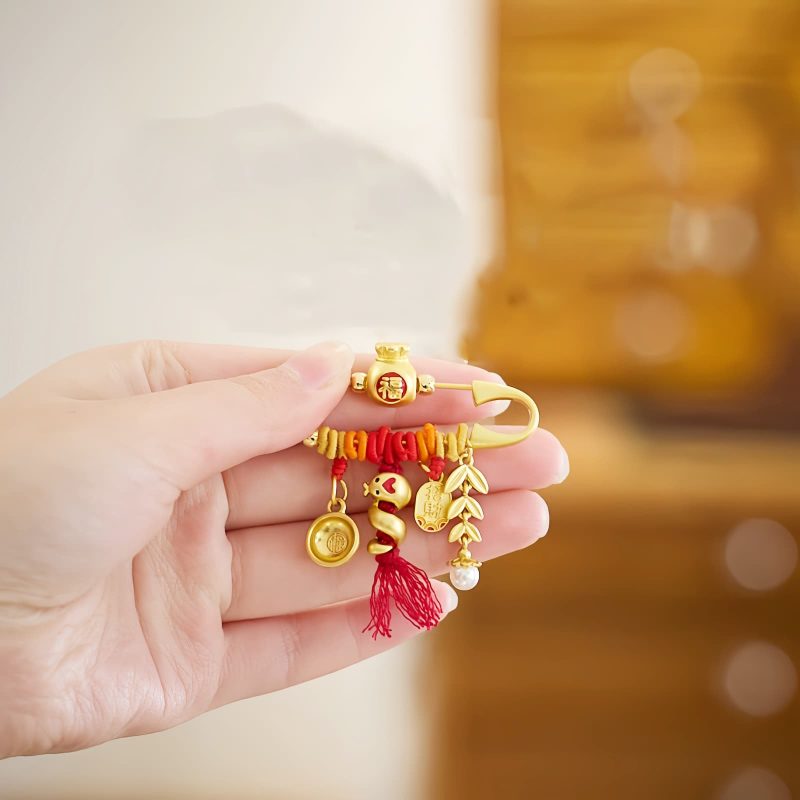 Broche de Cobre Ano da Serpente com Saco da Fortuna da Sorte Copper Year of the Snake Brooch with Lucky Fortune Bag
