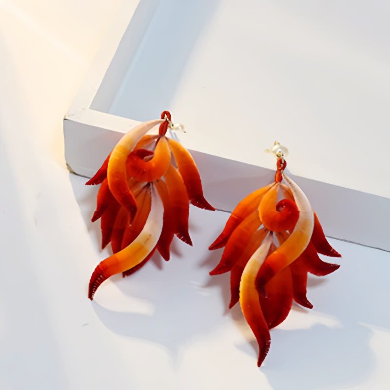 Aretes de Pluma y Flor de Terciopelo Hechos a Mano Handmade Velvet Flower Feather Earrings