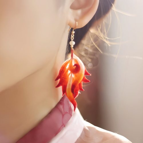 Aretes de Pluma y Flor de Terciopelo Hechos a Mano Aretes de Pluma y Flor de Terciopelo Hechos a Mano