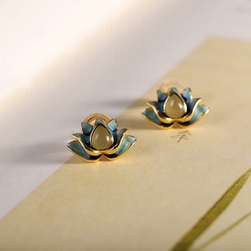 Aretes de Flor de Loto de Jade Cian Hetian Aretes de Flor de Loto de Jade Cian Hetian