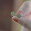 Aretes de Jade con Cuentas de la Suerte Jade Beaded Luck Stud Earrings