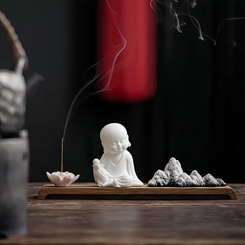 Quemador de Incienso de Loto Kwan Yin de Cerámica Lotus Kwan Yin Ceramic Incense Burner