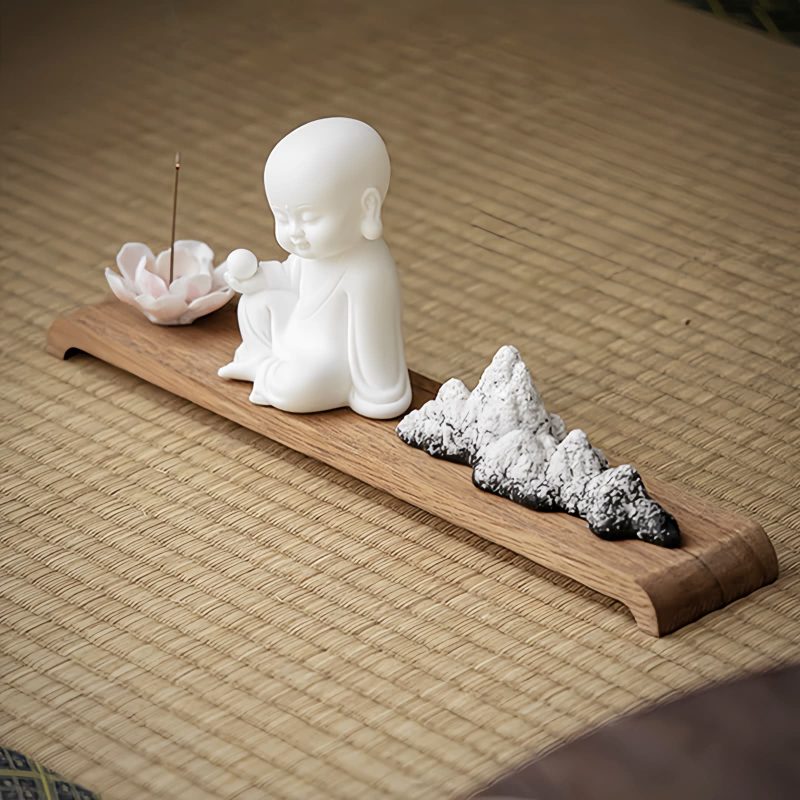 Quemador de Incienso de Loto Kwan Yin de Cerámica Lotus Kwan Yin Ceramic Incense Burner