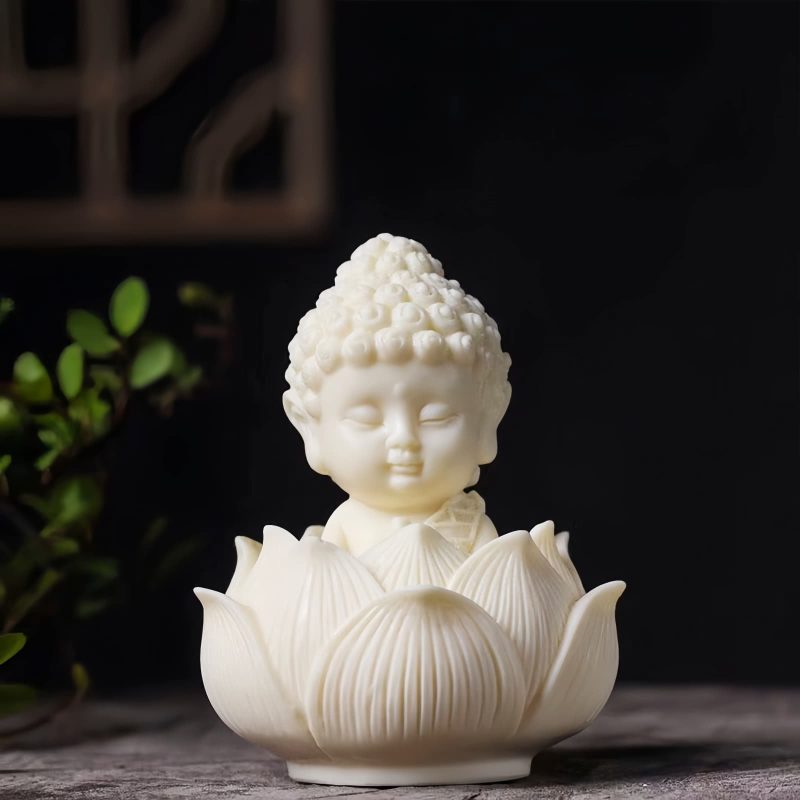 ديكور بوذا تاتاغاتا العاجي المصغر Mini Ivory Tathagata Buddha Decoration