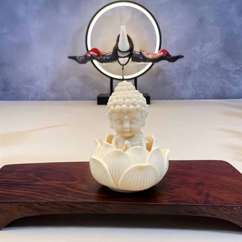 ديكور بوذا تاتاغاتا العاجي المصغر Mini Ivory Tathagata Buddha Decoration