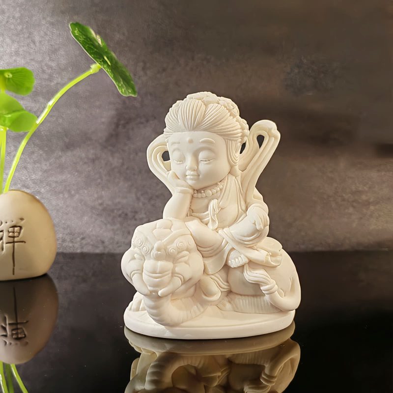 ديكور بوذا تاتاغاتا العاجي المصغر Mini Ivory Tathagata Buddha Decoration