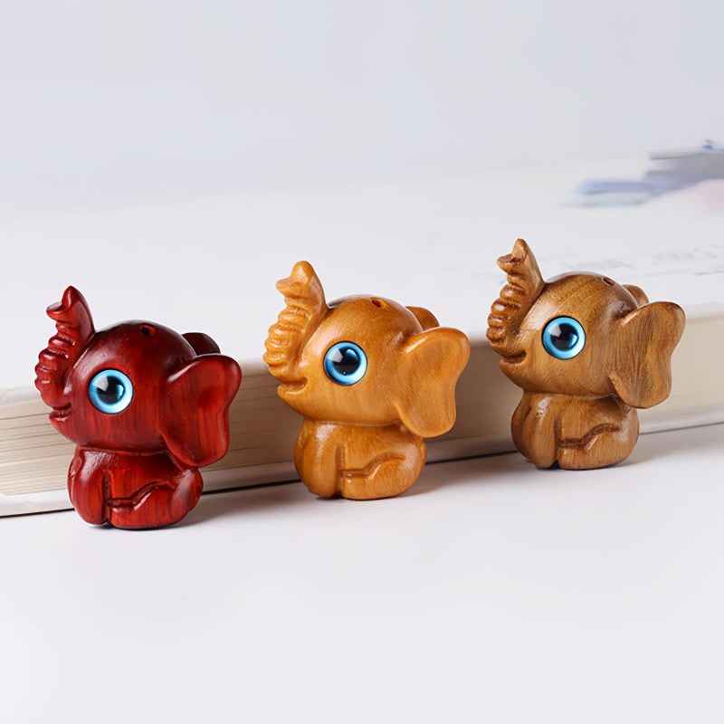 Miniatura de Sândalo Vermelho: Elefante Protetor Red Sandalwood Mini Elephant Decoration
