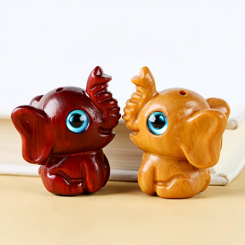 Miniatura de Sândalo Vermelho: Elefante Protetor Red Sandalwood Mini Elephant Decoration