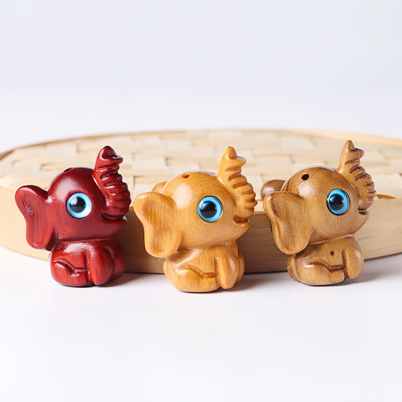 Miniatura de Sândalo Vermelho: Elefante Protetor Red Sandalwood Mini Elephant Decoration