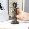 Patung Kwan Yin Bubuk Besi Berkarat - Simbol Kasih Sayang Tiga Wajah Rusty Iron Powder Kwan Yin Statue - Three-Faced Compassion Symbol