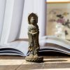 Patung Kwan Yin Bubuk Besi Berkarat - Simbol Kasih Sayang Tiga Wajah Rusty Iron Powder Kwan Yin Statue - Three-Faced Compassion Symbol