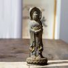 Patung Kwan Yin Bubuk Besi Berkarat - Simbol Kasih Sayang Tiga Wajah Rusty Iron Powder Kwan Yin Statue - Three-Faced Compassion Symbol