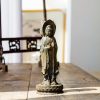 Patung Kwan Yin Bubuk Besi Berkarat - Simbol Kasih Sayang Tiga Wajah Rusty Iron Powder Kwan Yin Statue - Three-Faced Compassion Symbol