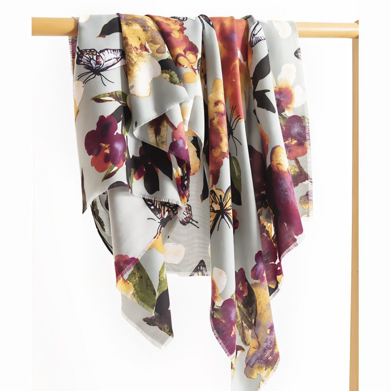 Chal Bufanda con Estampa de Mariposas y Flores Tibetanas Tibetan Butterfly Flower Print Shawl