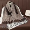 Chale Tibetano de Poliéster con Diseño Floral Colorido Tibetan Polyester Colorful Floral Design Shawl
