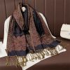 Chale Tibetano de Poliéster con Diseño Floral Colorido Tibetan Polyester Colorful Floral Design Shawl