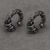 Aretes de Plata Tibetana Martillados a Mano para Protección Hand-hammered Tibetan Silver Protection Earrings