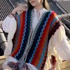 Chale Tibetano con Franjas Onduladas y Borlas Tibetan Wavy Striped Tassel Shawl