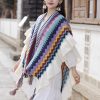 Chale Tibetano con Franjas Onduladas y Borlas Tibetan Wavy Striped Tassel Shawl