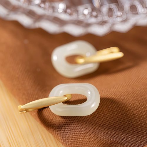 Aretes de Jade Blanco Tibetano para la Bendición Aretes de Jade Blanco Tibetano para la Bendición