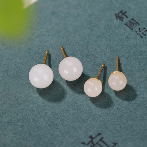 Aretes de Estudio de Jade Blanco Tibetano en Plata 925 Aretes de Estudio de Jade Blanco Tibetano en Plata 925