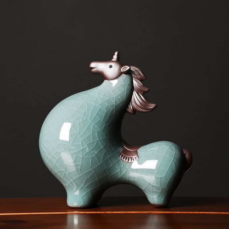 Decoración de Caballo de Cerámica Tradicional para el Éxito Traditional Ceramic Horse Decoration for Success