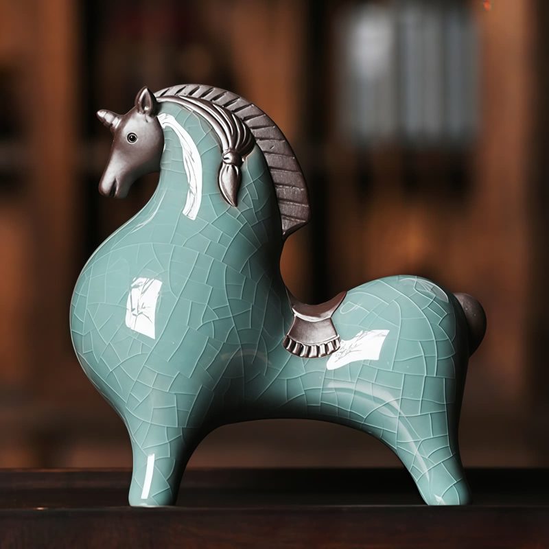 Decoración de Caballo de Cerámica Tradicional para el Éxito Traditional Ceramic Horse Decoration for Success