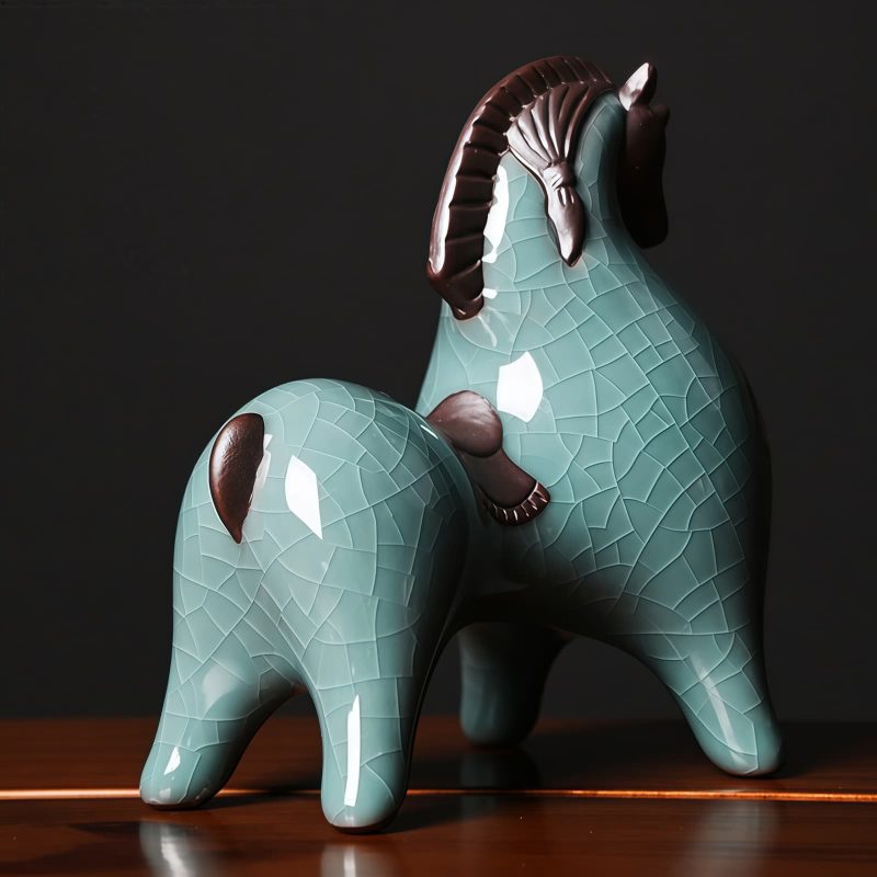 Decoración de Caballo de Cerámica Tradicional para el Éxito Traditional Ceramic Horse Decoration for Success