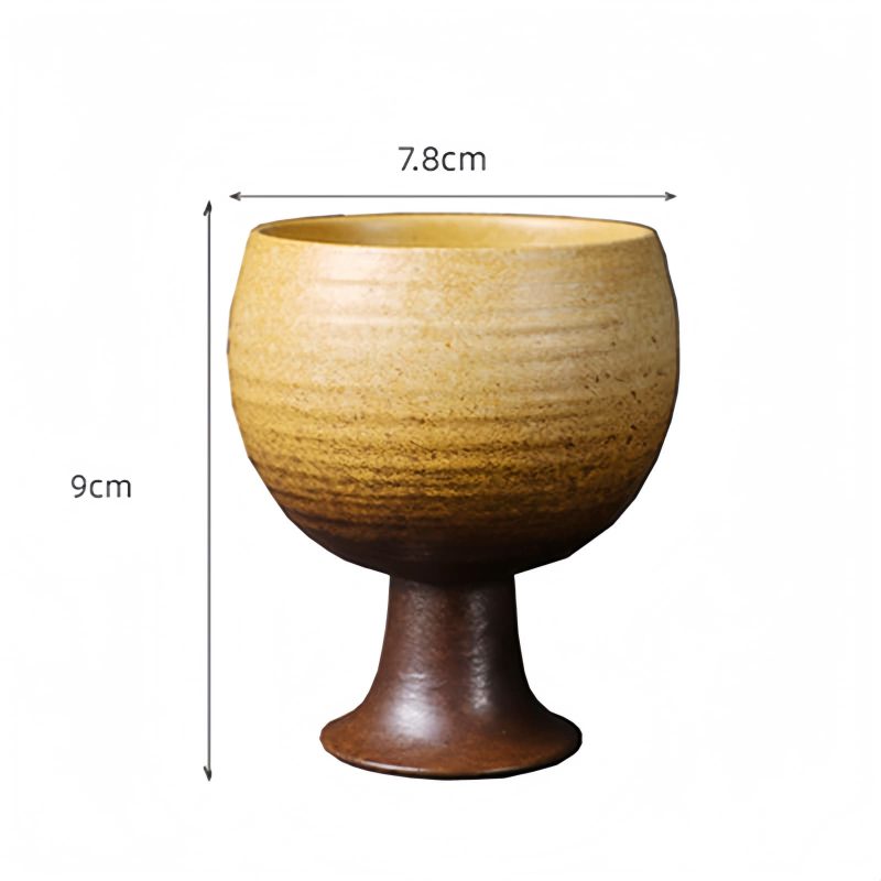 Taza de Vino de Cerámica Elegante con Diseño de Cáliz Elegant Ceramic Wine Mug with Goblet Design