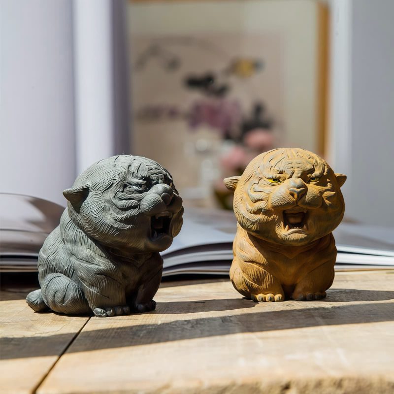 Miniatura de Tigre Rugiente de Hierro Oxidado Rust Iron Mini Roaring Tiger Statue