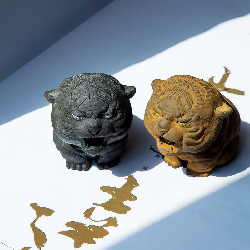 Miniatura de Tigre Rugiente de Hierro Oxidado Rust Iron Mini Roaring Tiger Statue