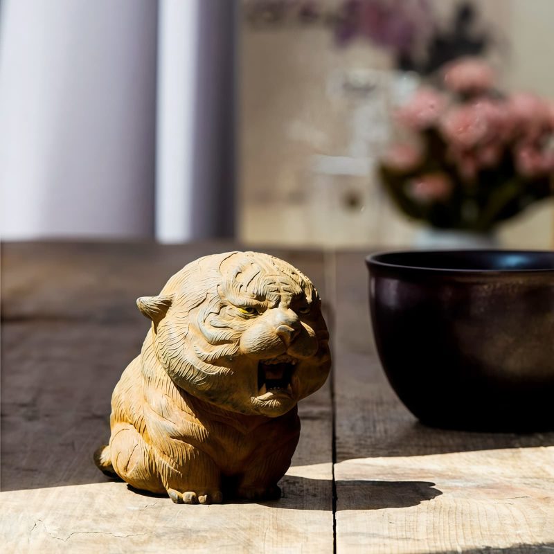 Miniatura de Tigre Rugiente de Hierro Oxidado Rust Iron Mini Roaring Tiger Statue