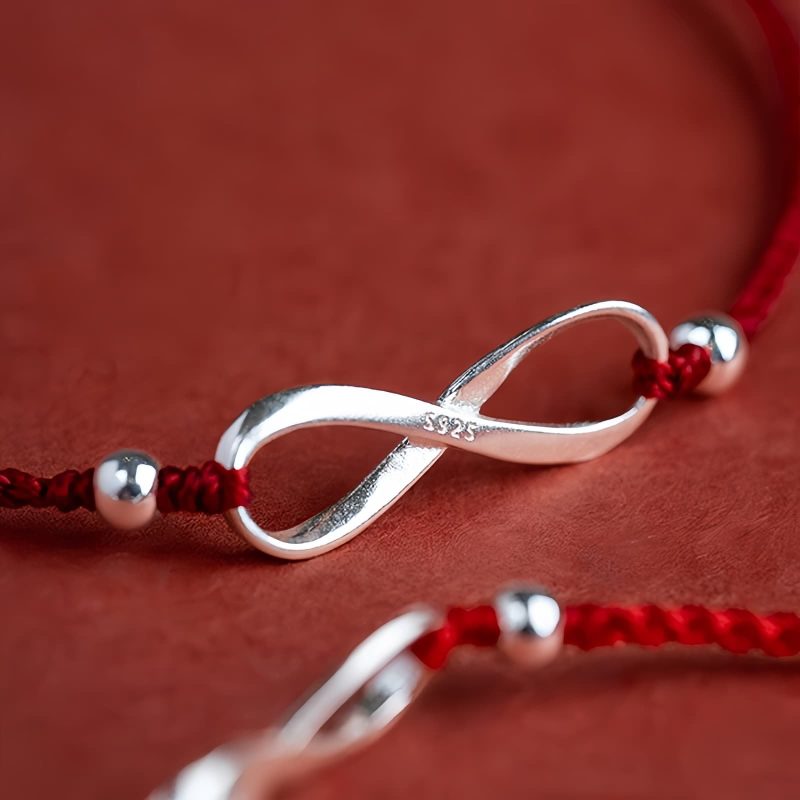 سوار يد من الفضة عيار 925 على شكل عقدة لا نهائية لجلب الحظ 925 Silver Endless Knot Luck Bracelet