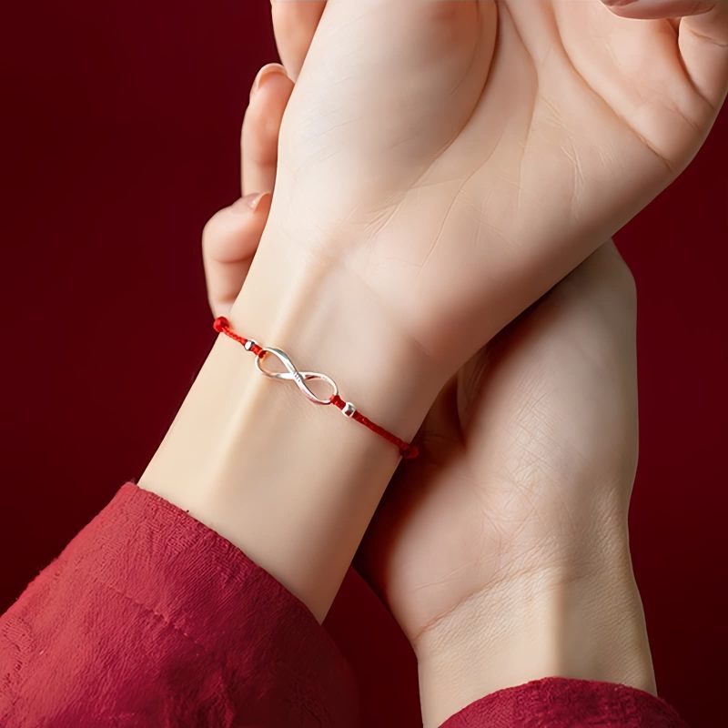 سوار يد من الفضة عيار 925 على شكل عقدة لا نهائية لجلب الحظ 925 Silver Endless Knot Luck Bracelet