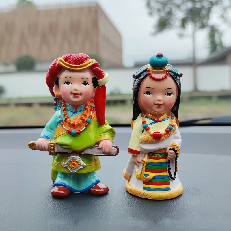 Decoração Artesanal de Figuras Tibetanas Pintadas à Mão Hand Painted Tibetan Figure Decoration