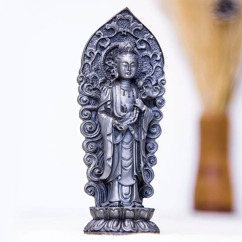 Dekorasi Patung Avalokitesvara dari Bubuk Besi Iron Powder Avalokitesvara Statue Decoration