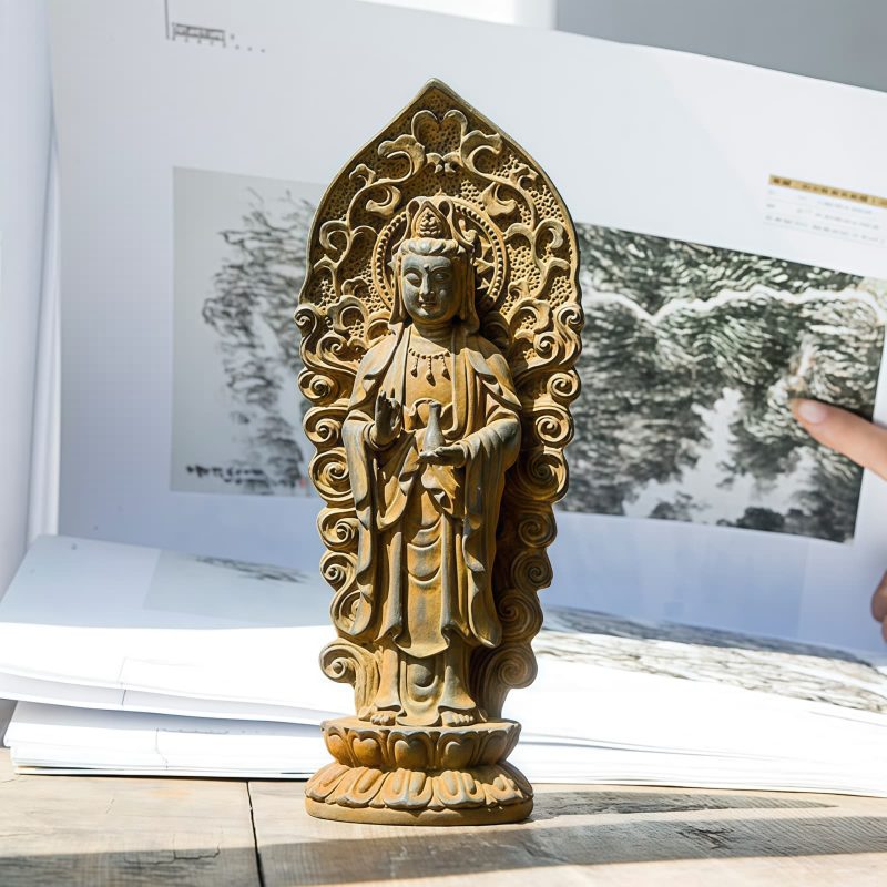 Dekorasi Patung Avalokitesvara dari Bubuk Besi Iron Powder Avalokitesvara Statue Decoration