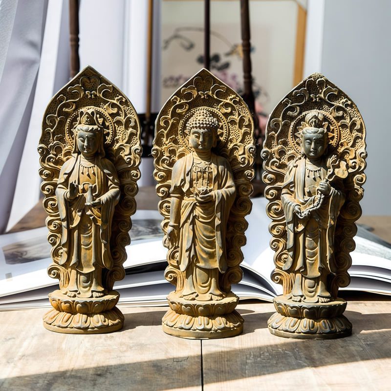 Dekorasi Patung Avalokitesvara dari Bubuk Besi Iron Powder Avalokitesvara Statue Decoration