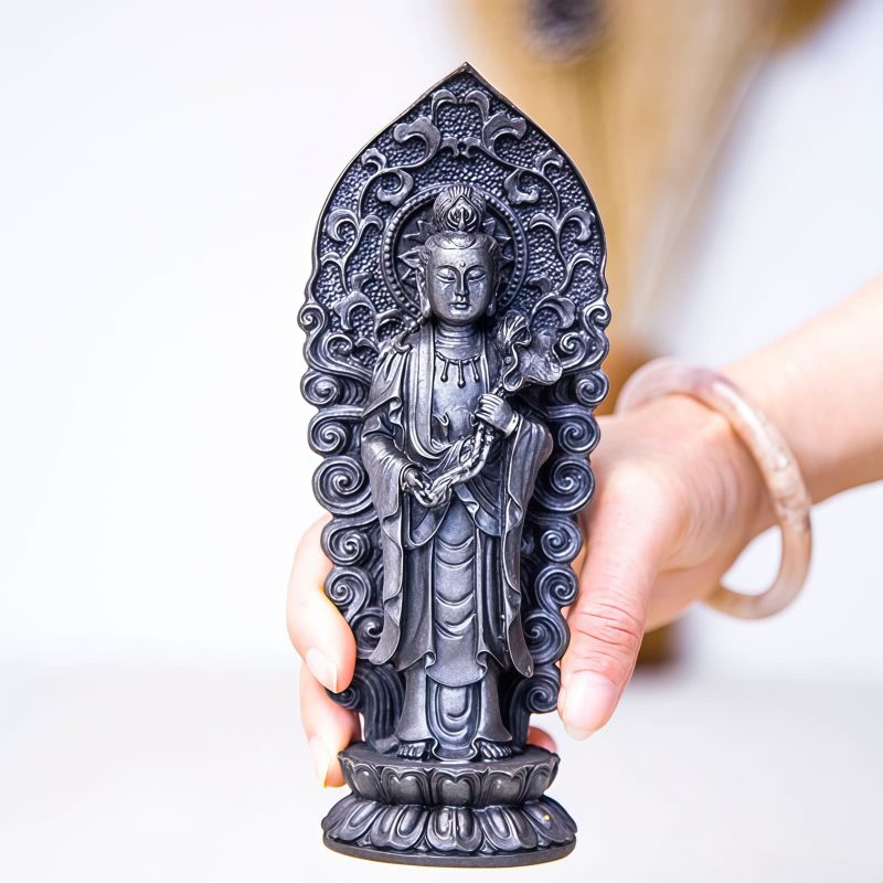 Dekorasi Patung Avalokitesvara dari Bubuk Besi Iron Powder Avalokitesvara Statue Decoration