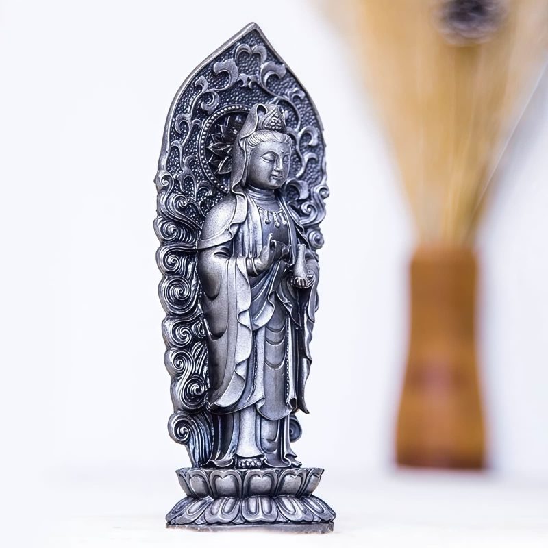 Dekorasi Patung Avalokitesvara dari Bubuk Besi Iron Powder Avalokitesvara Statue Decoration