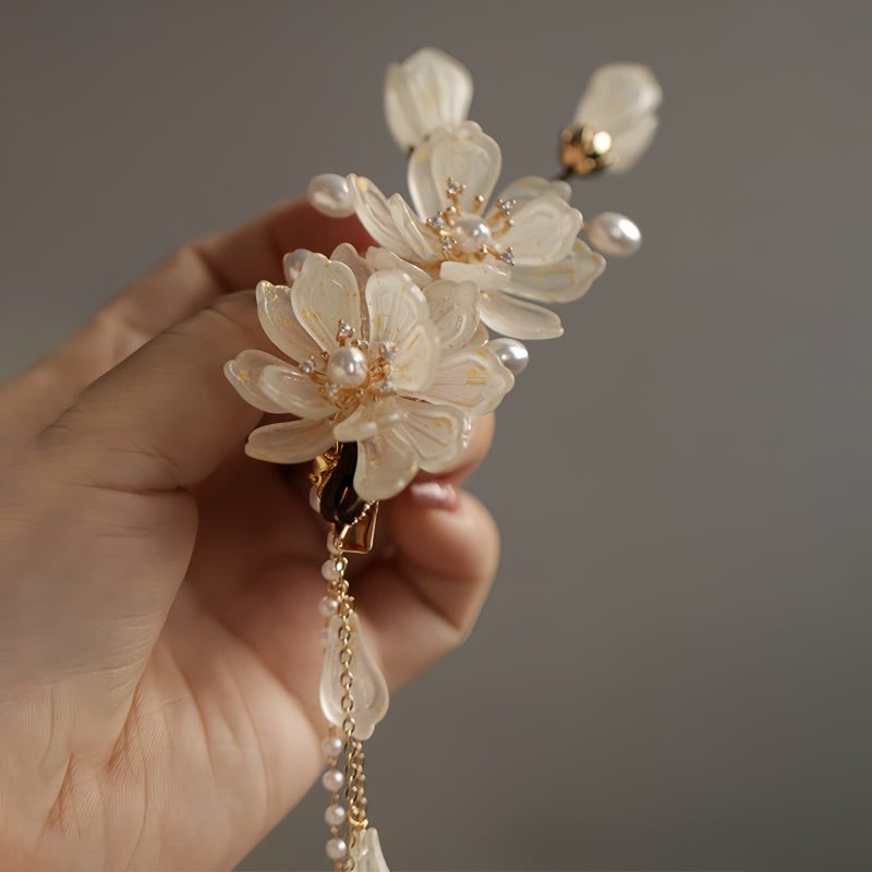 Pasador de Pelo con Borla de Magnolia de Aleación Alloy Magnolia Tassel Hair Clip